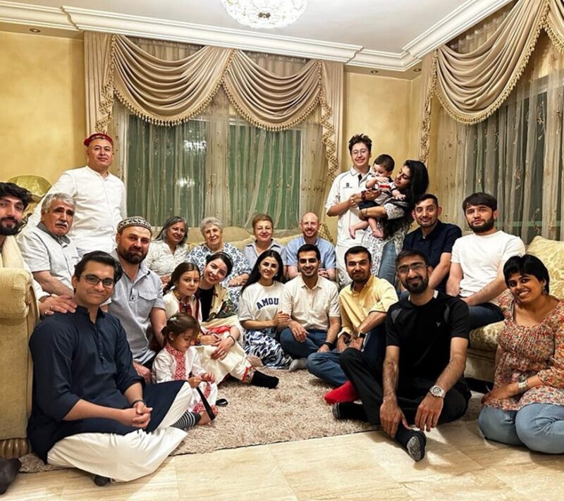 IIS GPISH students sat on sofas and on the floor in an indoor setting in Amman, Jordan