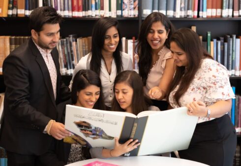 students-the-institute-of-ismaili-studies