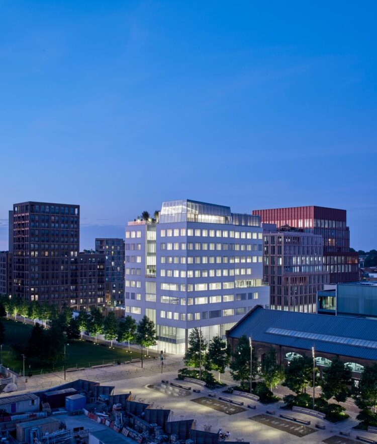 partners--aga-khan-centre-the-institute-of-ismaili-studies